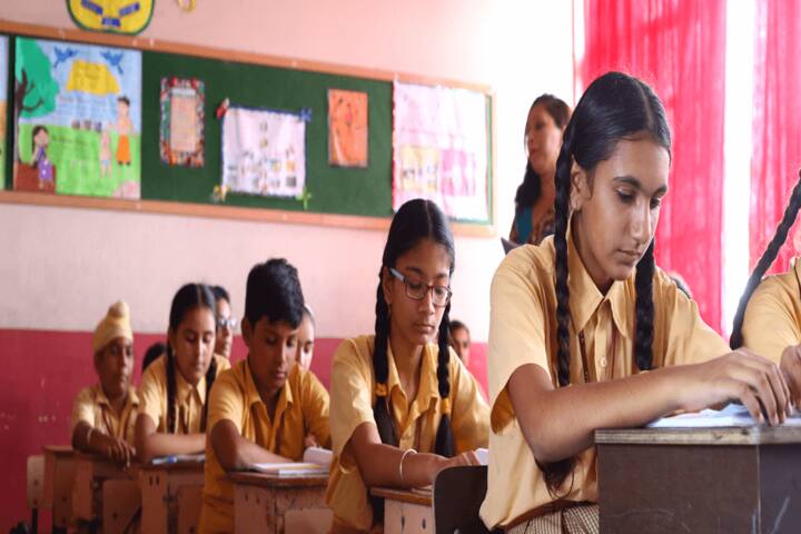 Jai Vatika Public School-Study Room