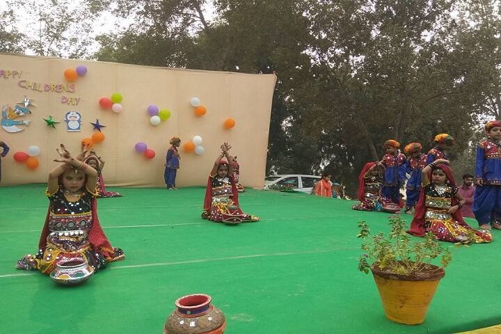 Jhamku Devi Girls School-Children Day