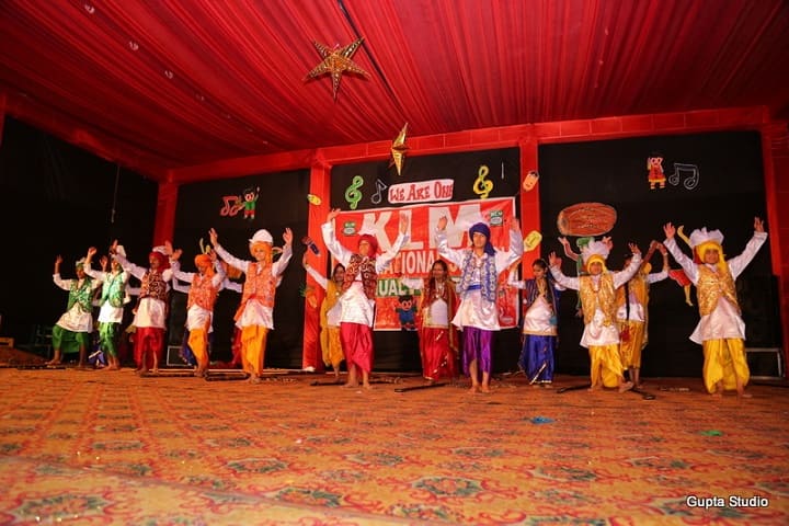 K L M International School-Annual day