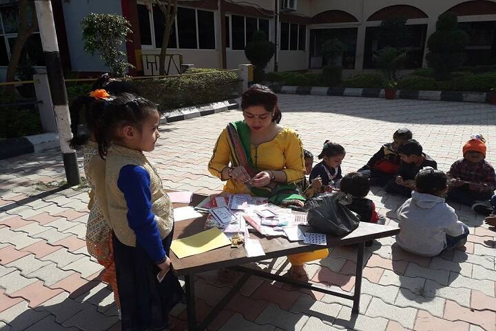 Kalgidhar International School-Activity