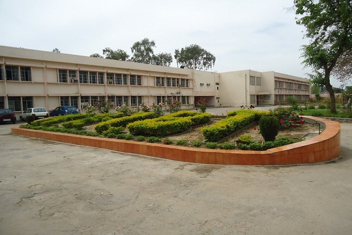 Kendriya Vidyalaya No 1-School Campus