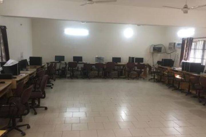 Kendriya Vidyalaya No 3-Computer Lab