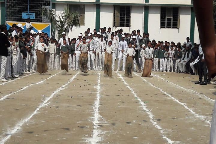 Iqra Public School-Games