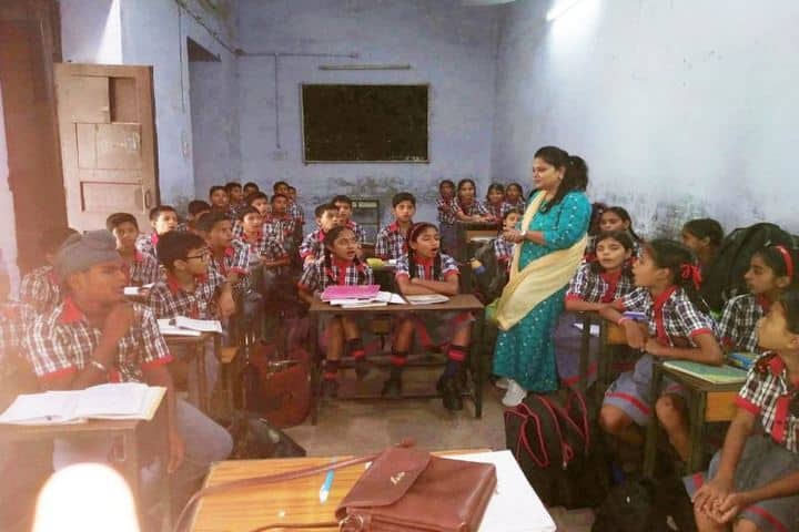 Kendriya Vidyalaya No-4-Classroom
