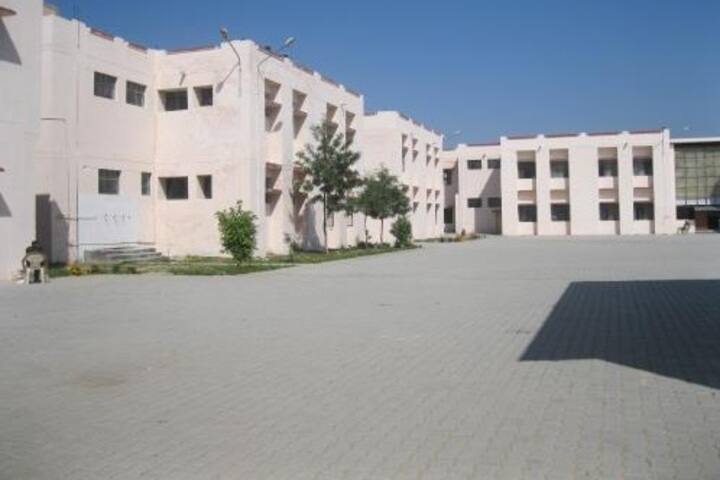 Kendriya Vidyalya No 2-School Building