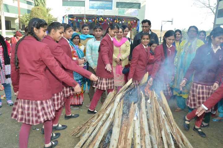 Kulwant Joshi Memo Regional Convent School-Festival Celebrations