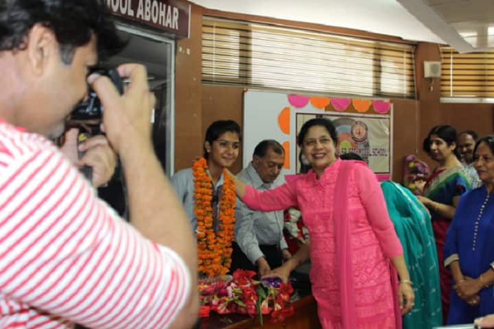 L R S DAV Senior Secondary Model School-Events1