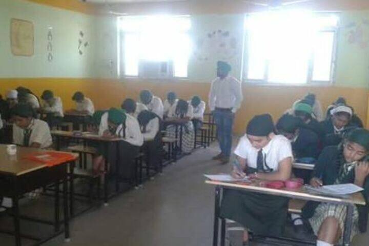 Lakshmi Devi Sahni School-Class Room