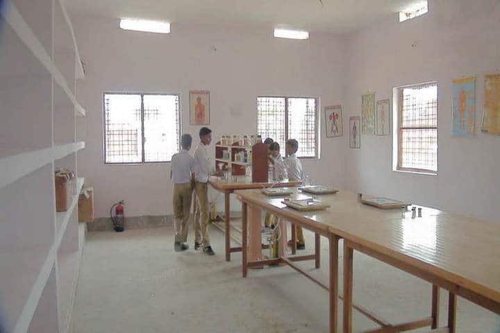 Ishwarchandra Vidyasagar Academy-Chemistry Lab