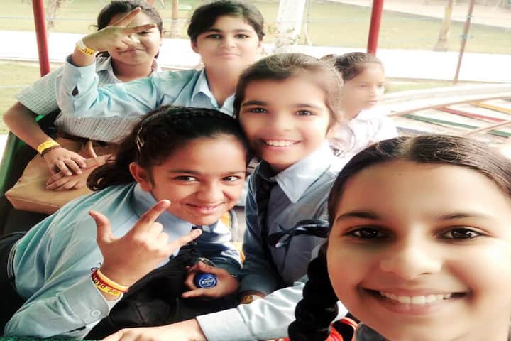 Lala Lajpat Rai International School-Students1