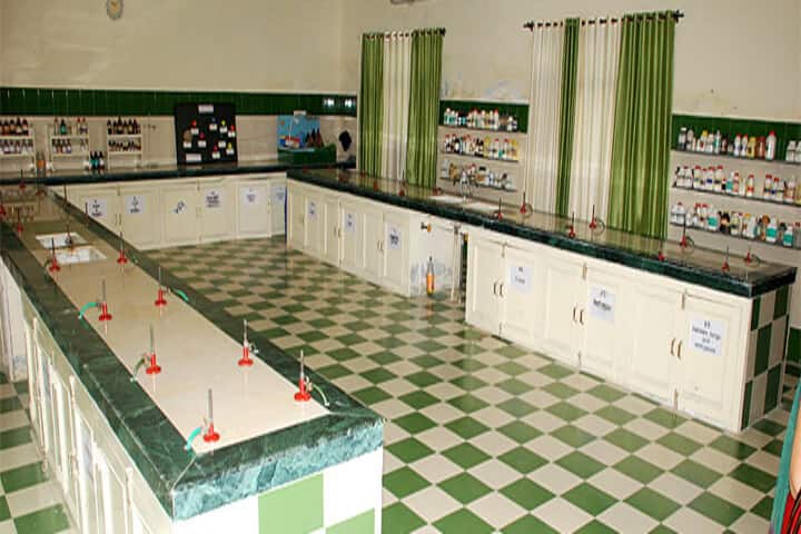 Late Ishar Das Gumber Dav Centenary Public School-Chemistry-Lab