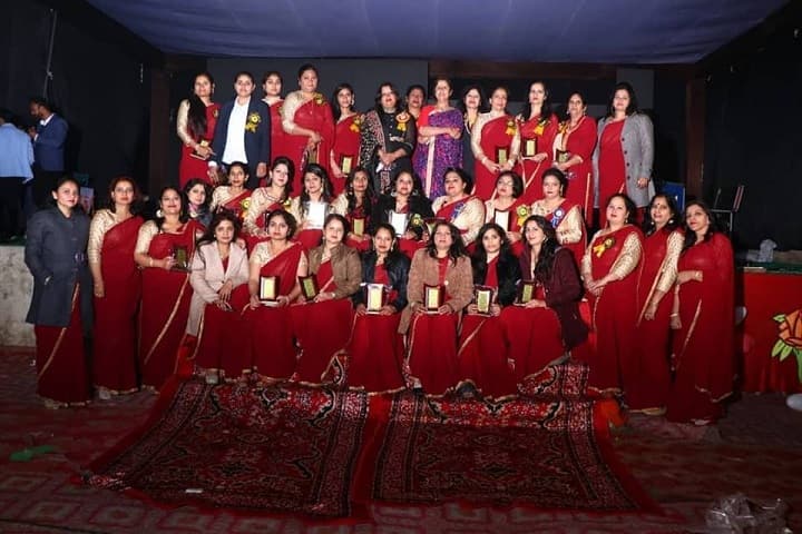Lotus International School-Faculty