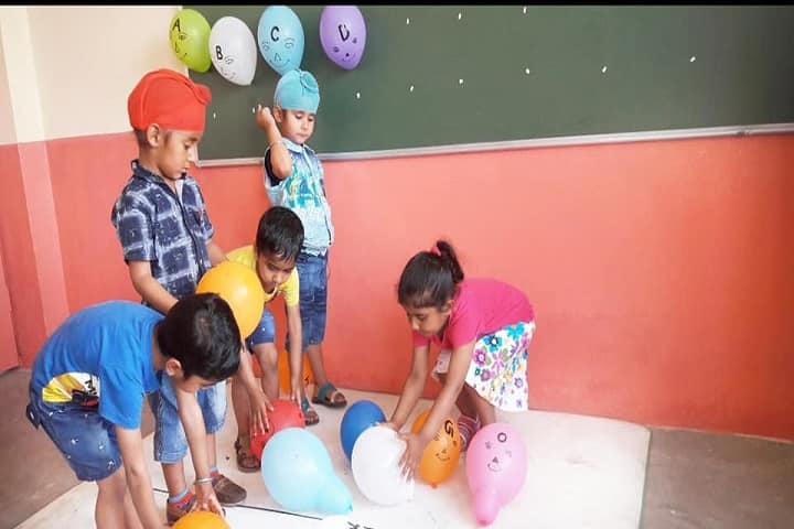 Lotus Valley Senior School-Kids area