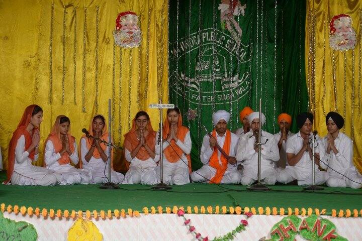 Mahindra Public School-Singing