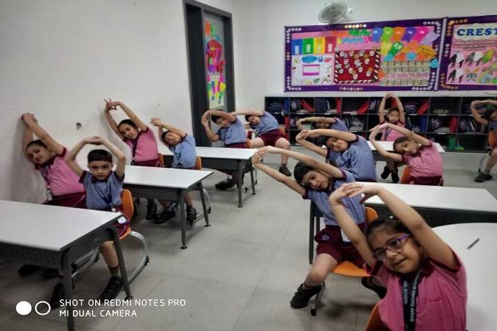 Manav Rachna International school-Kids class