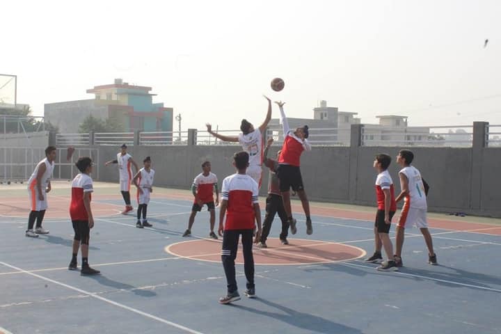 Manav Rachna International school-Play area1