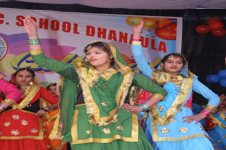 Mata Gujri Senior Secondary School-Dance performance