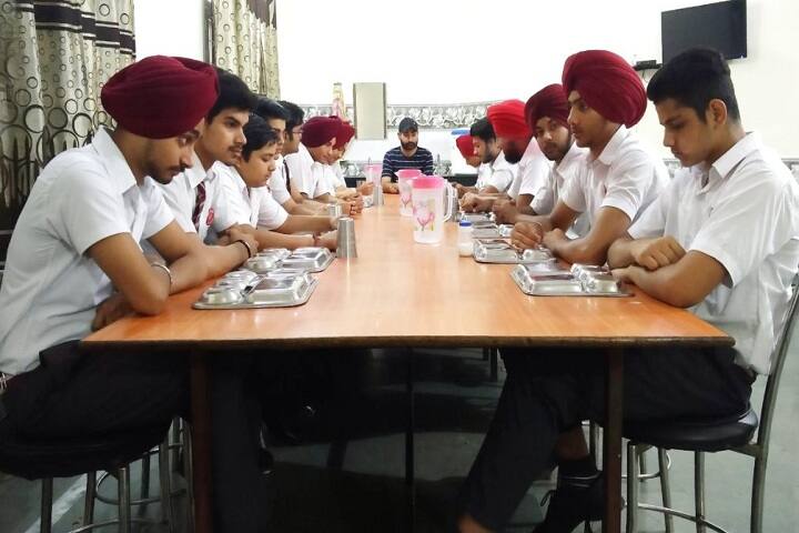 Mata Gujri Senior Secondary School-Cafeteria