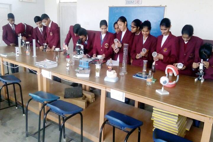 Mata Gujri Senior Secondary School-Biology Laboratory