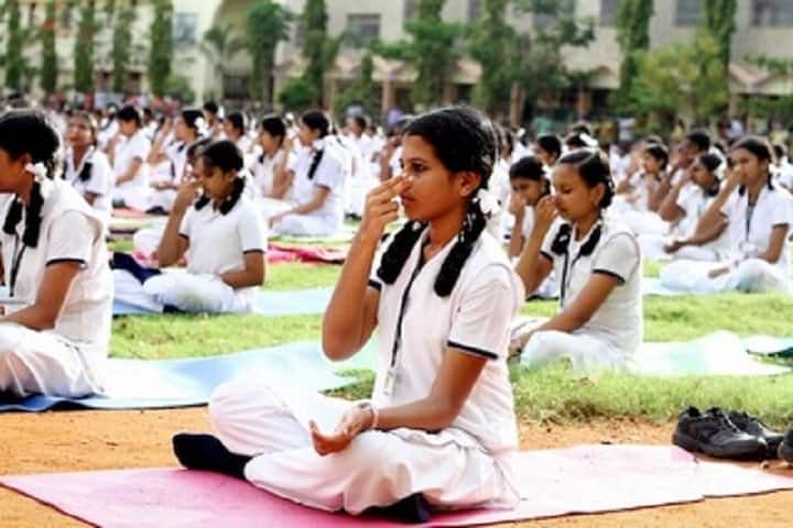 Mata Gujri Senior Secondary School-Yoga
