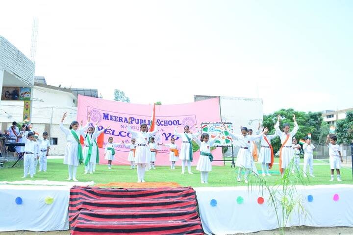 Meera Public School-Dance