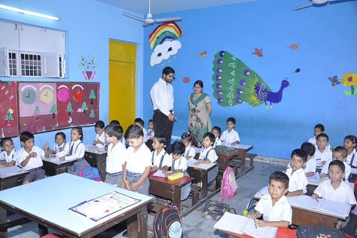 Mela Devi Kalra Arya School-Kids Classroom