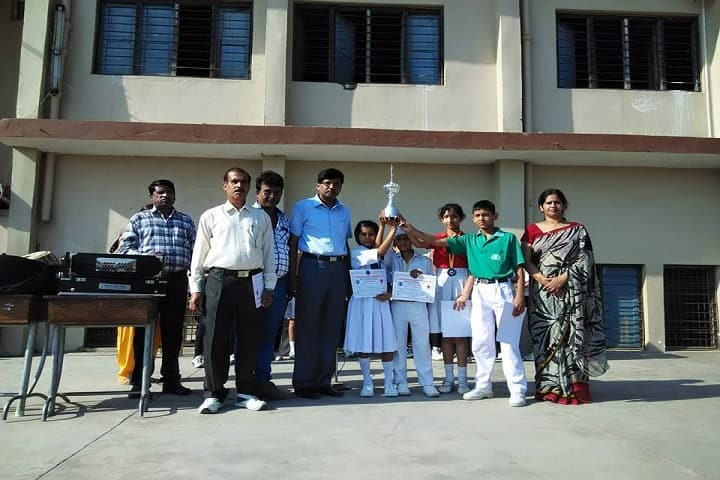 Mela Devi Kalra Arya School-Felicitation