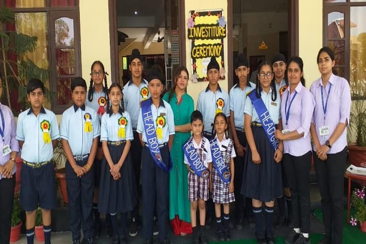 Merry Land International Public School-Presenting the heads