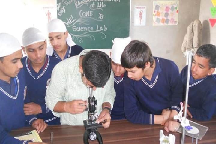 Miri Piri Khalsa Academy-Physics Lab