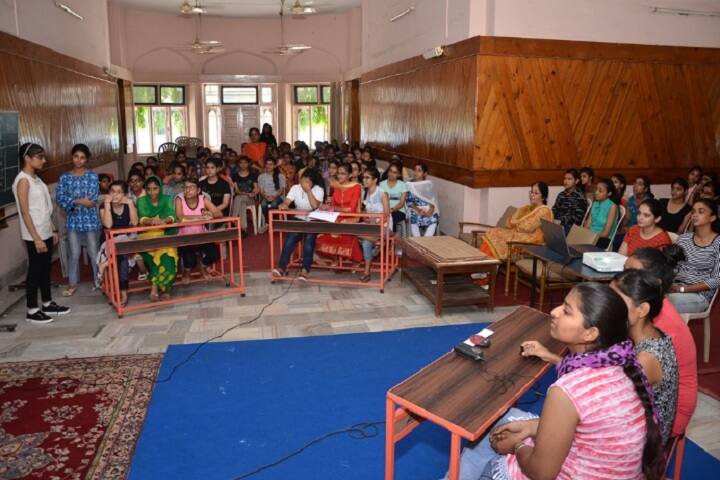 Modern High School-Quiz Competition