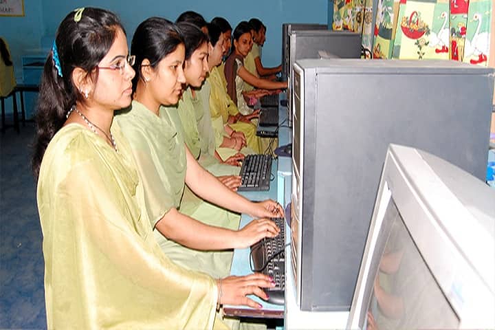 Modern Secular Public School-Computer Lab