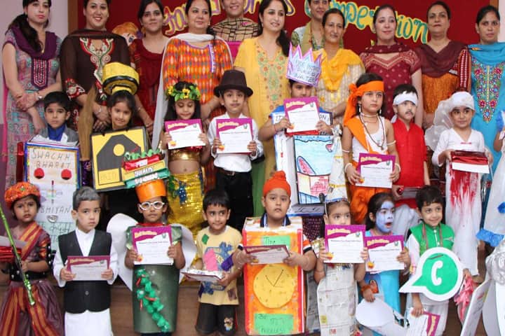Montgomery Guru Nanak Public School-Fancy Dress