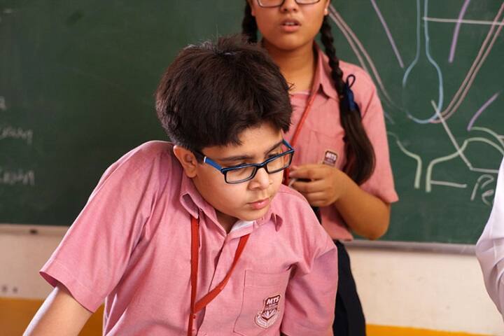 Mother Teacher Preparatory School-Laboratory Physics