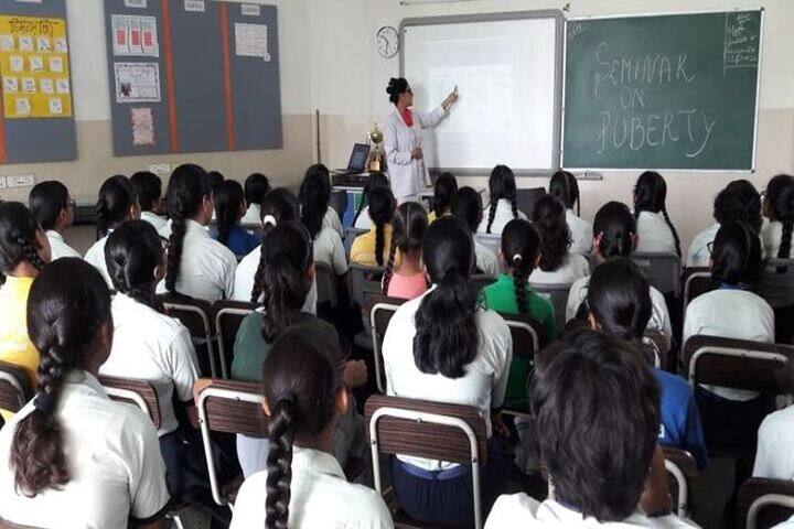Mount Litera Zee School-Seminar