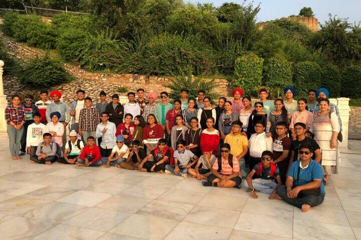 Mount Litera Zee School-Education Trip