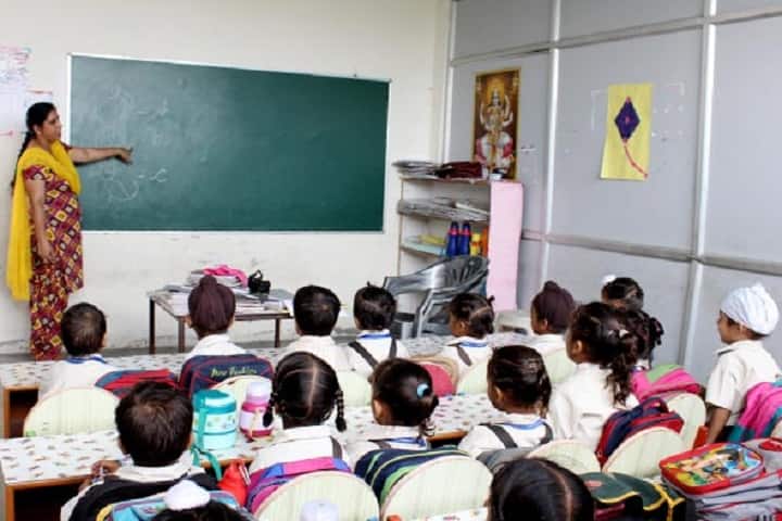 NRM Holy Heart Convent School-Classroom