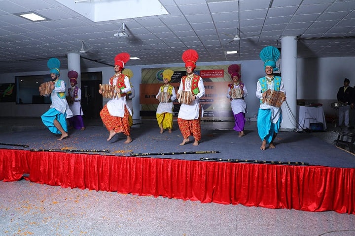 Om Parkash Bansal Modern School-Dance Performance