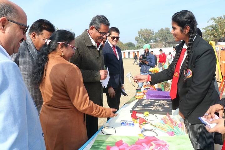 Partap World School-Annual School Exhibition