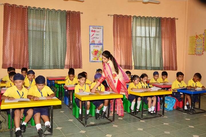 Pioneer School-Classroom