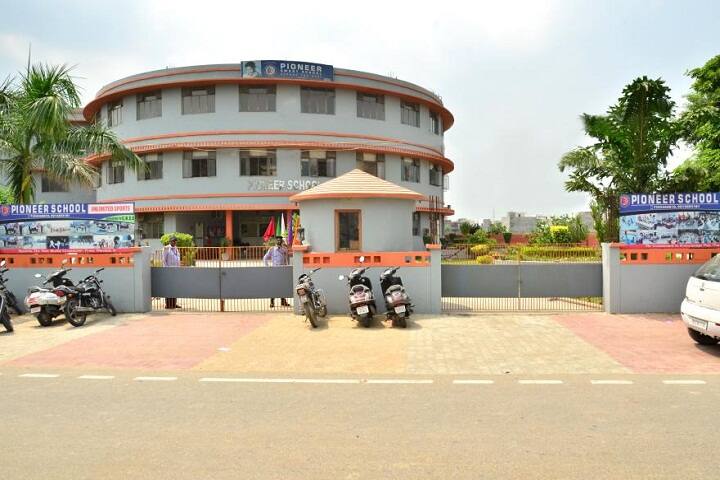 Pioneer School-Parking