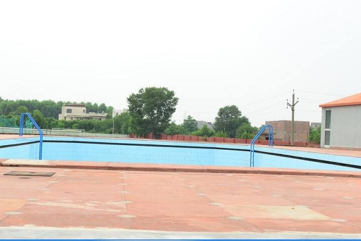 Pioneer School-Swimming-Pool