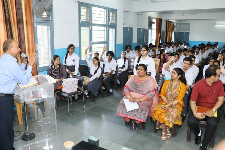Police DAV Public School-Workshop
