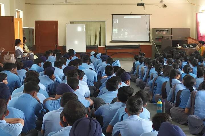 Police Public School-Seminar