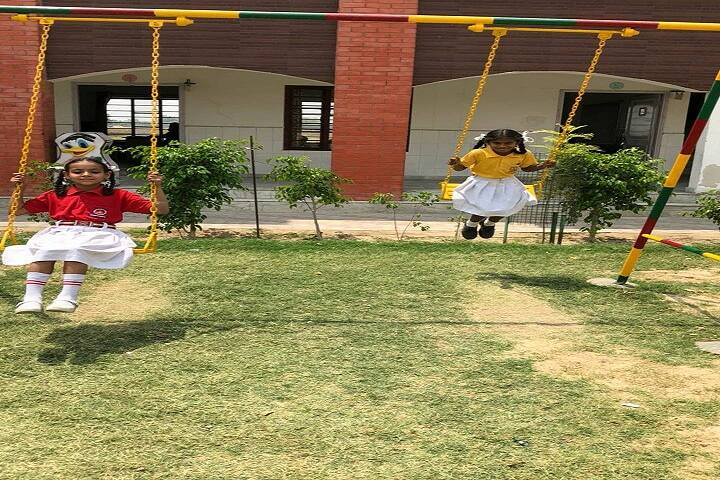 Play Punjab Public School-Kids