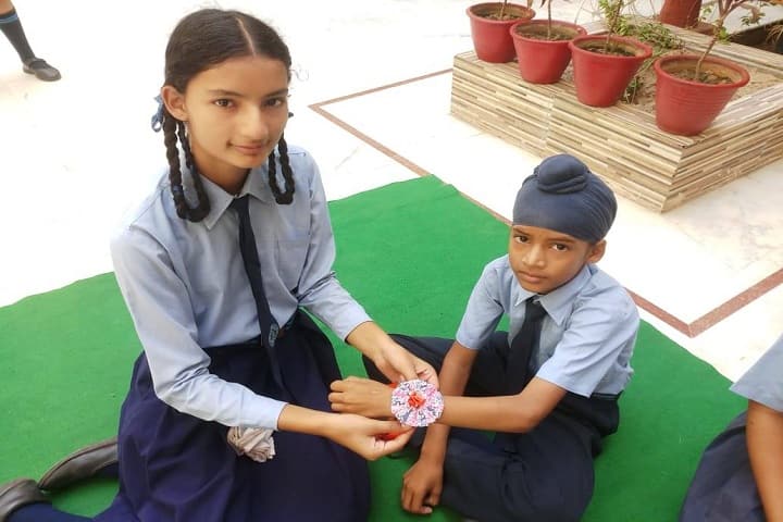 Rajindera Public Senior Secondary School-Rakhi Celebration
