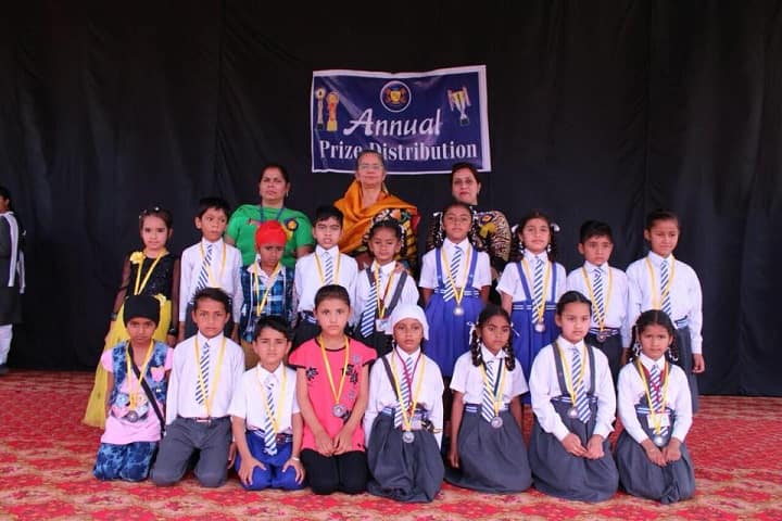 S K Public Senior Secondary School-Annual Prize Distribution