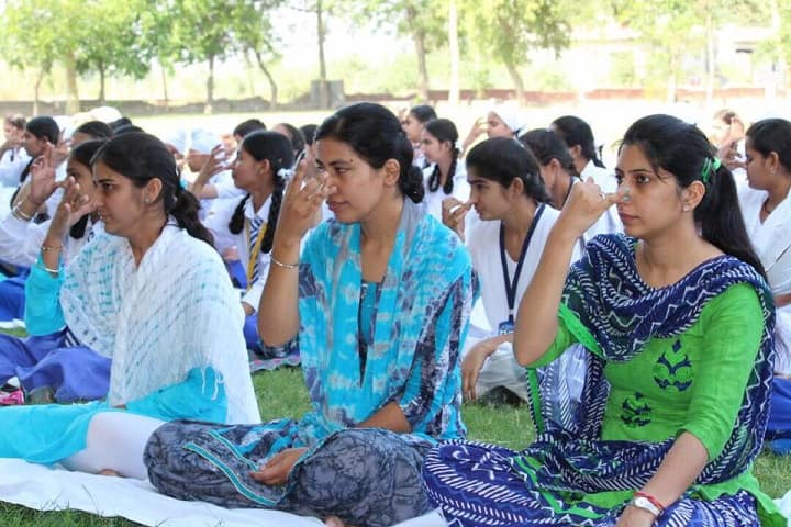 S K Public Senior Secondary School-Yoga