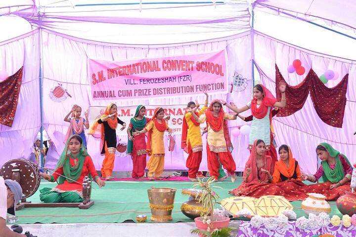 SM International Convent School-Dance1