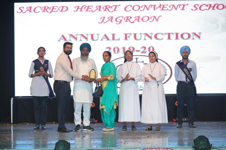 Sacred Heart Convent Senior Secondary School-Award Ceremony
