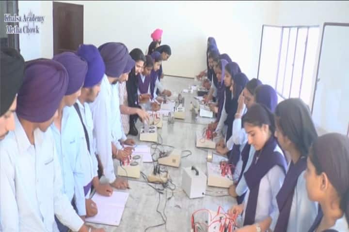 Sant Giani Gurbachan Singh Ji-Physics Lab